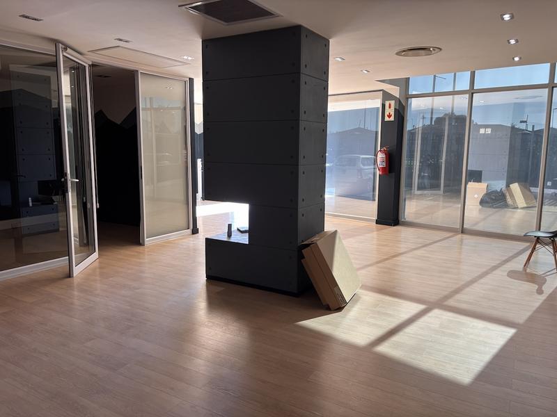 To Let Commercial Property for Rent in Northgate Island Western Cape